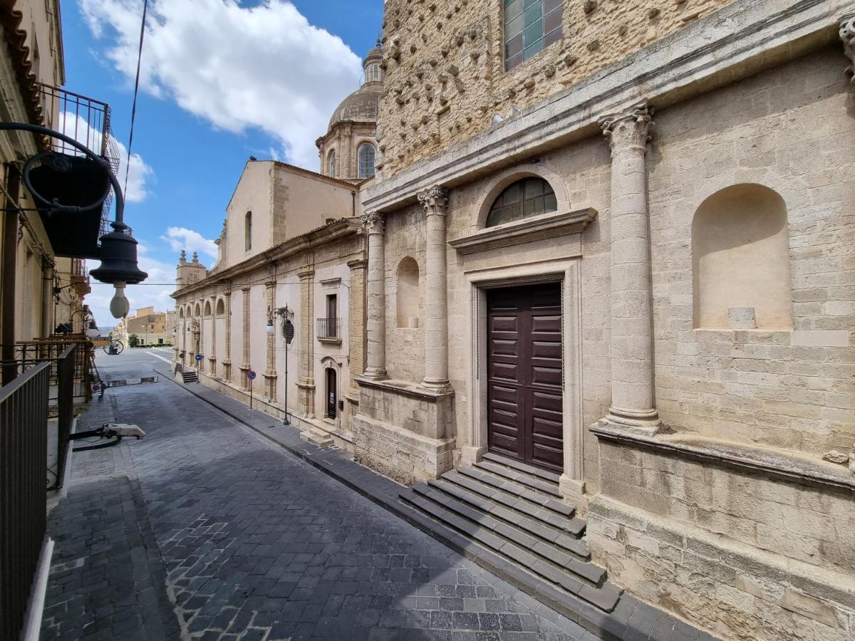 Esa Lodges Grammichele Exterior foto
